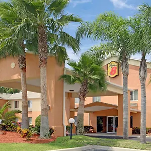 Super 8 By Wyndham Daytona ** Daytona Beach
